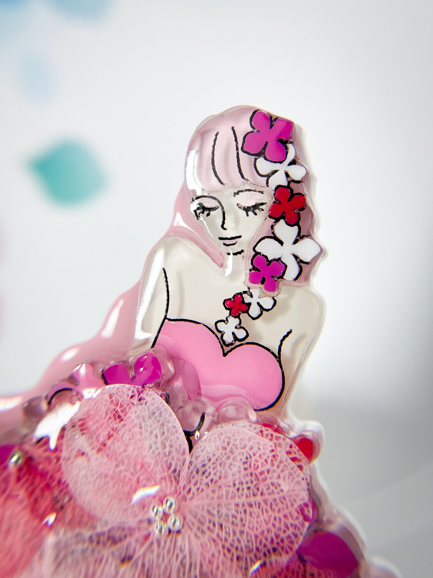 Hydrangea Ballerina Brooch (Pink)