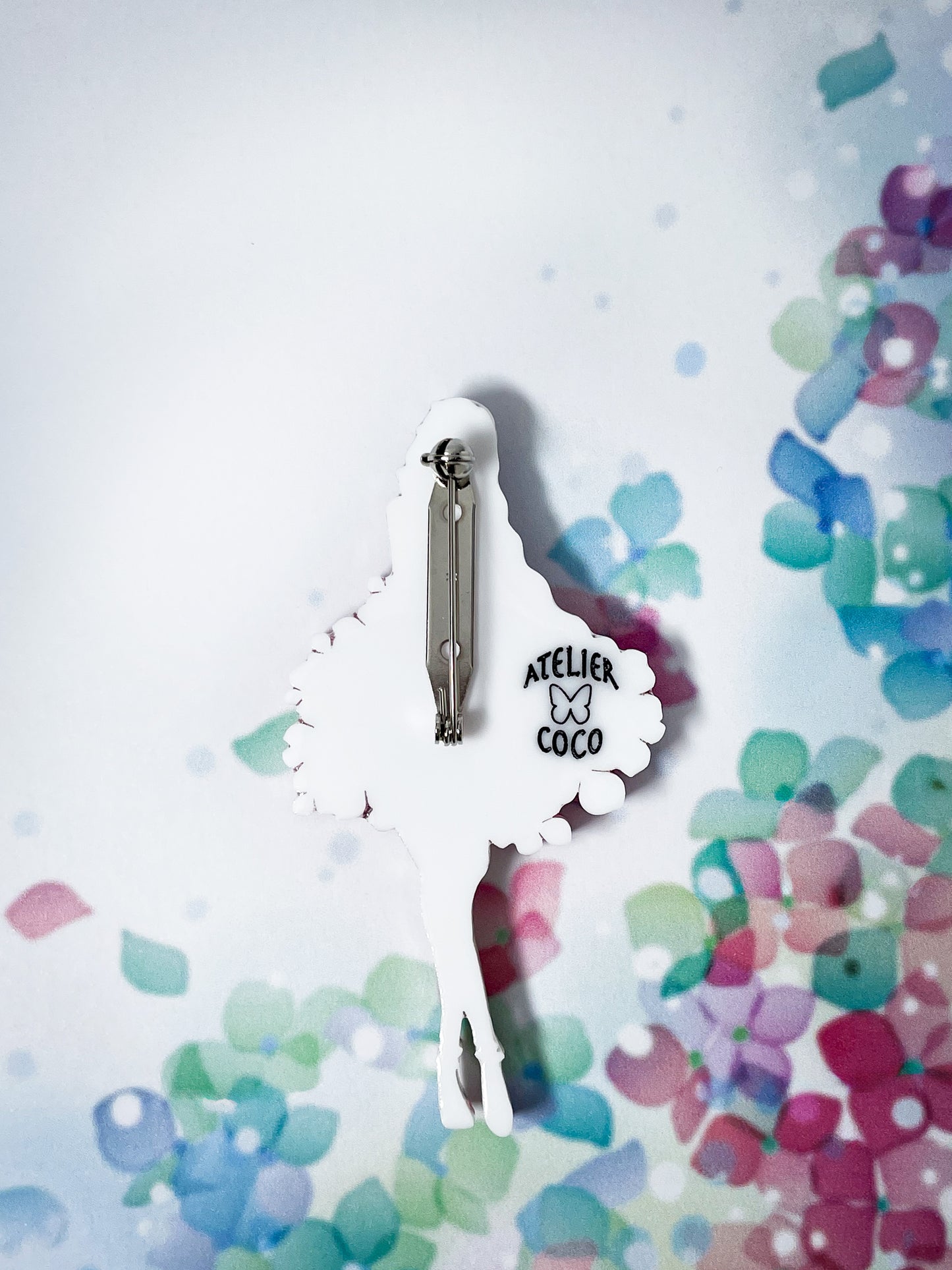 Hydrangea Ballerina Brooch (Pink)