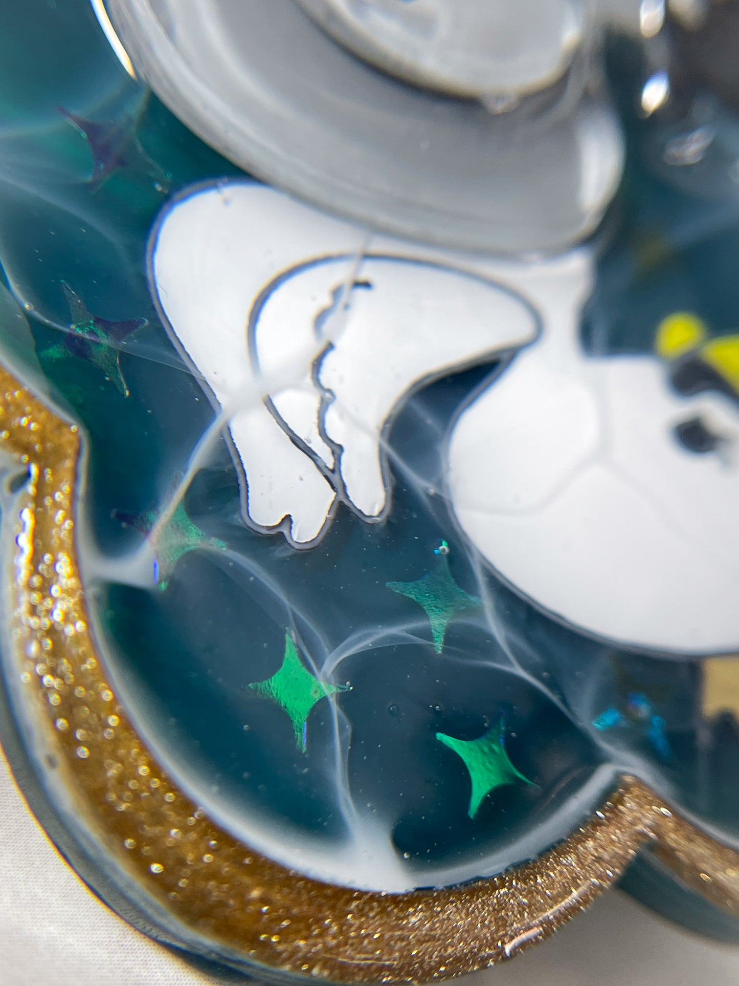 Fairy tale series - The Ugly Duckling brooch