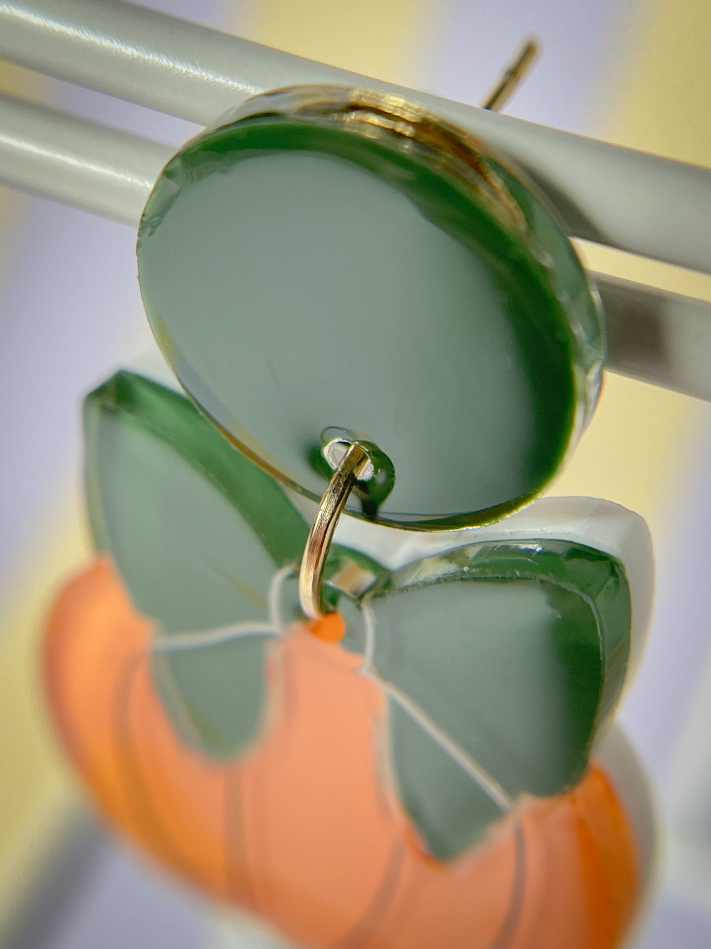 Bootylicious pumpkin drop earrings (Green)