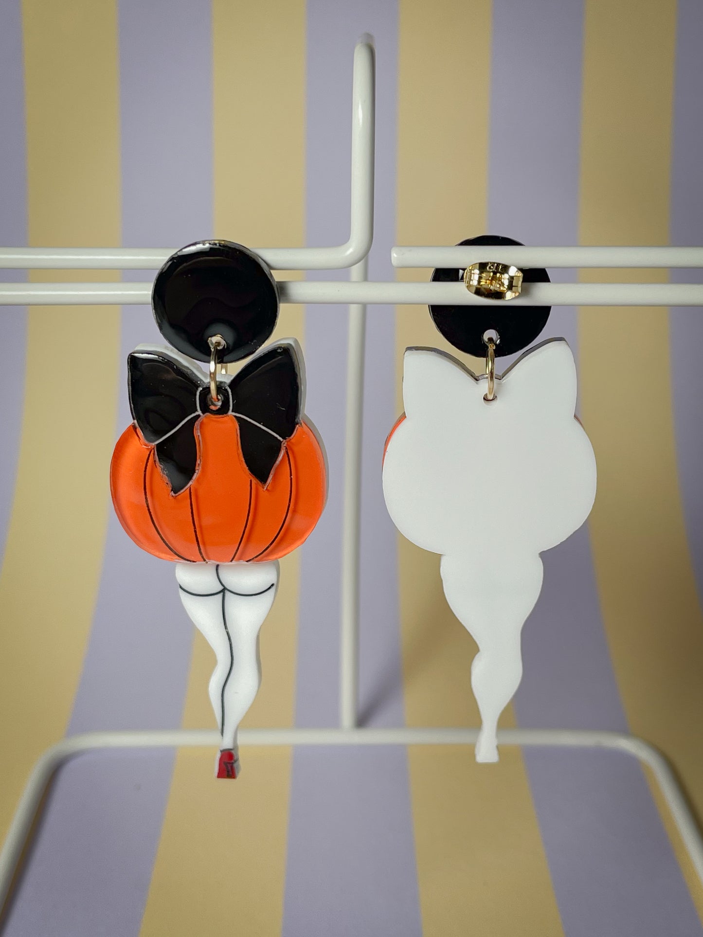 Bootylicious pumpkin drop earrings (Black)