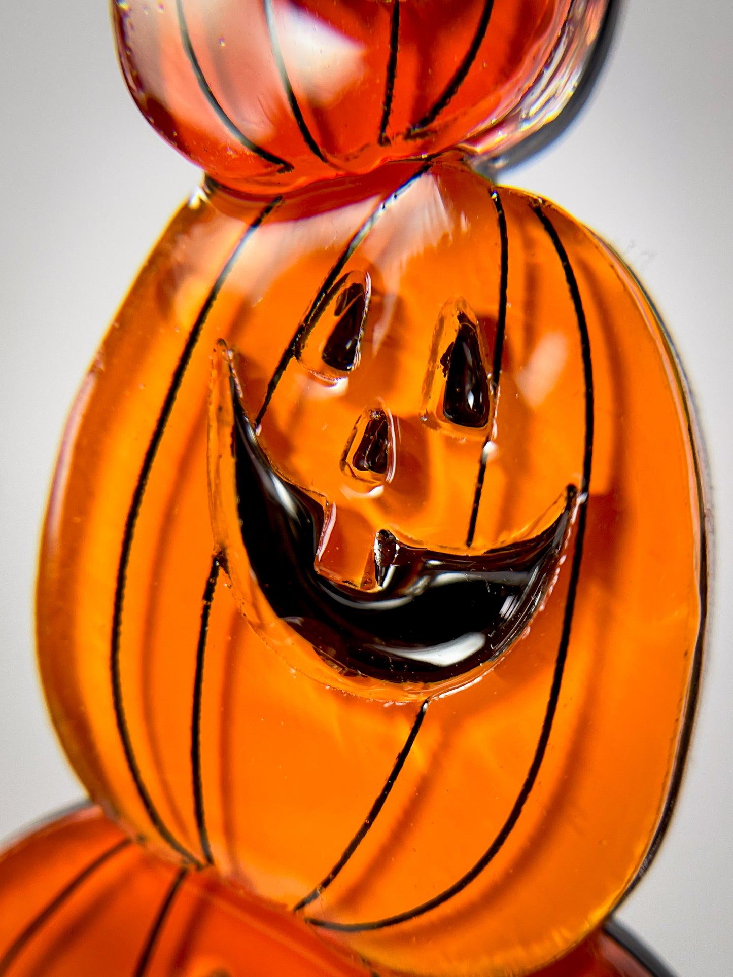 Jack-o'-Lanterns with a skeleton kitty brooch