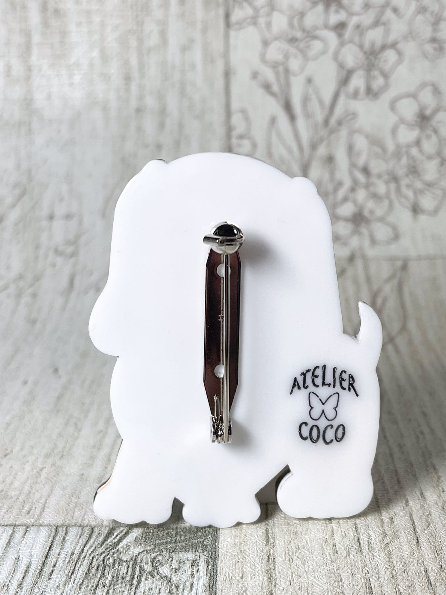 Stuffed Dog in Love Brooch (Green heart)