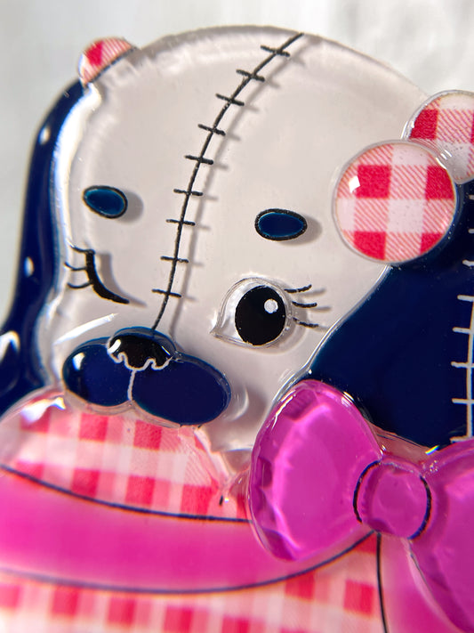Stuffed Dog in Love Brooch (Checkered heart with Pink ribbon)