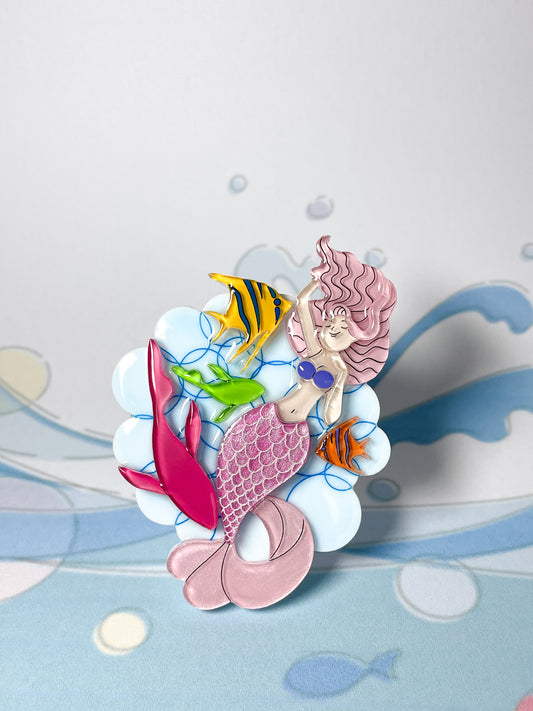 Mermaid Floating in the Sea Brooch