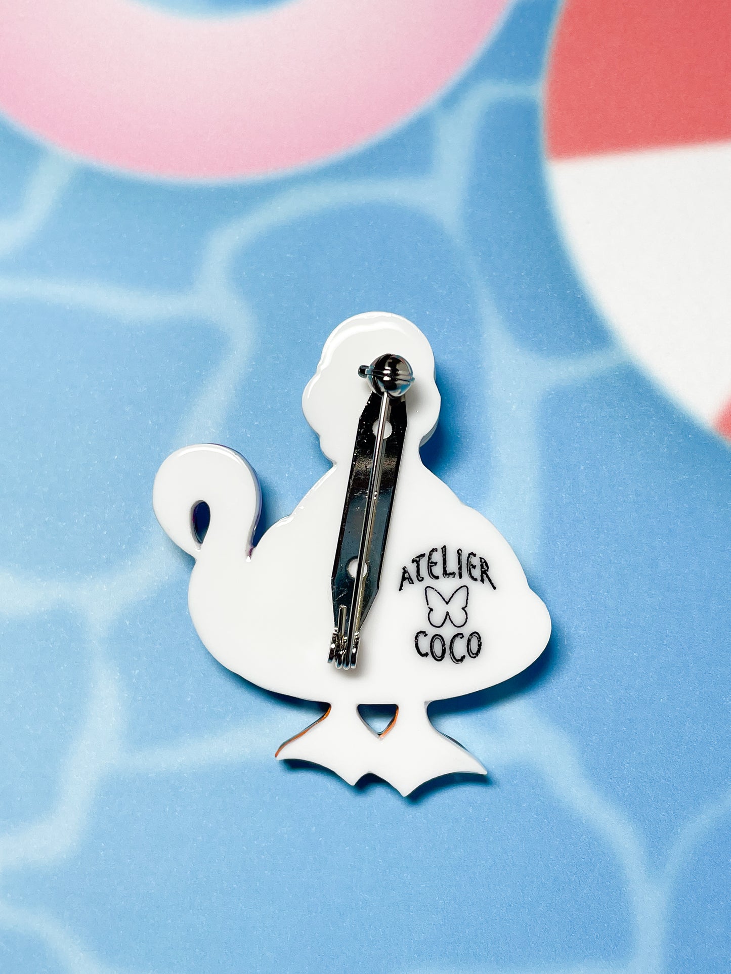 Ducks Swimming Lesson with Flamingo Pool Float Brooch (White)