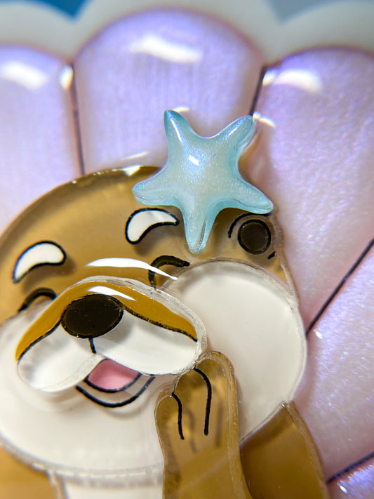 Otter in a Peal Shell Brooch