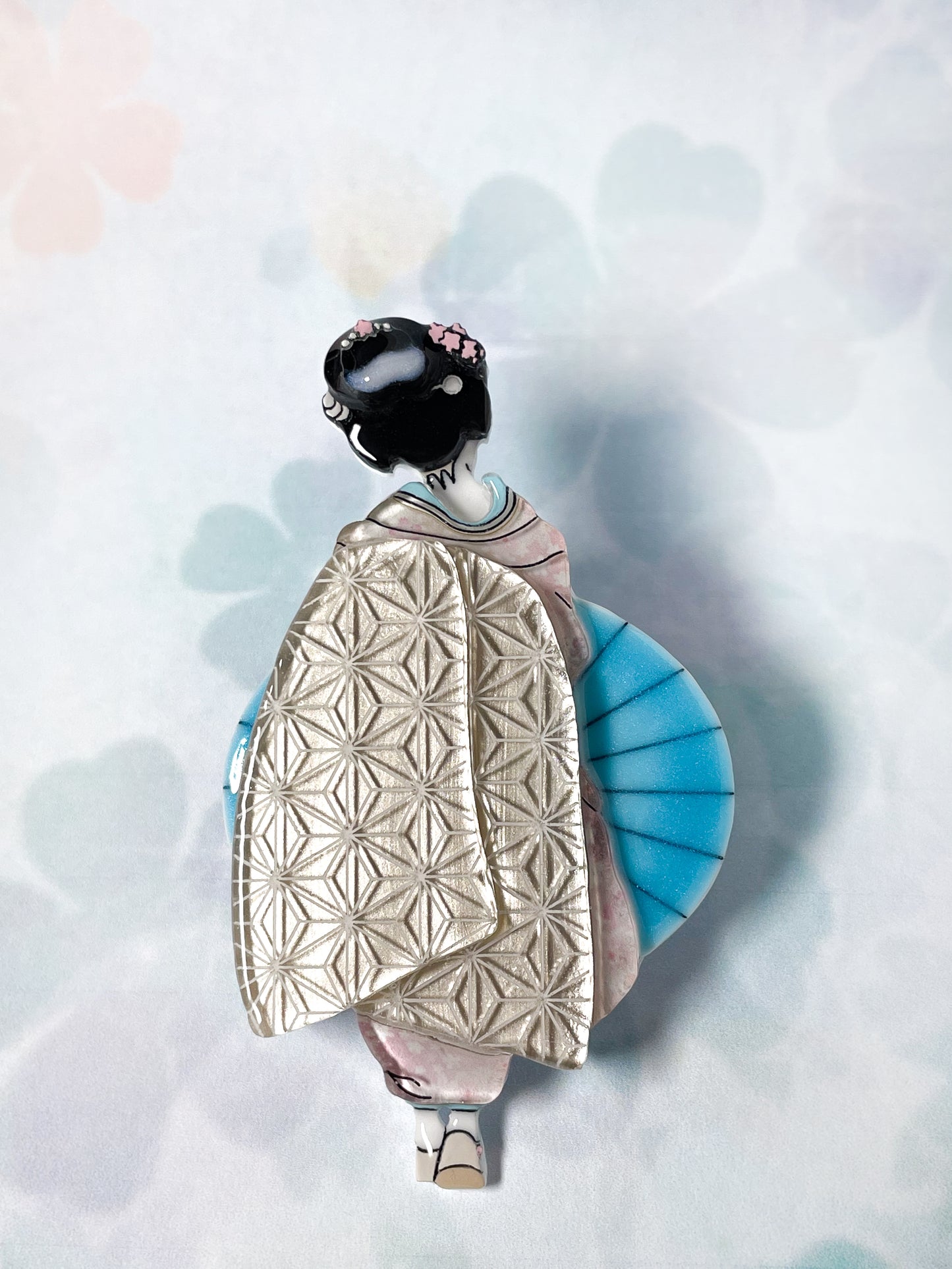 Japanese Maiko Brooch (Silver “darari-no-obi” belt)