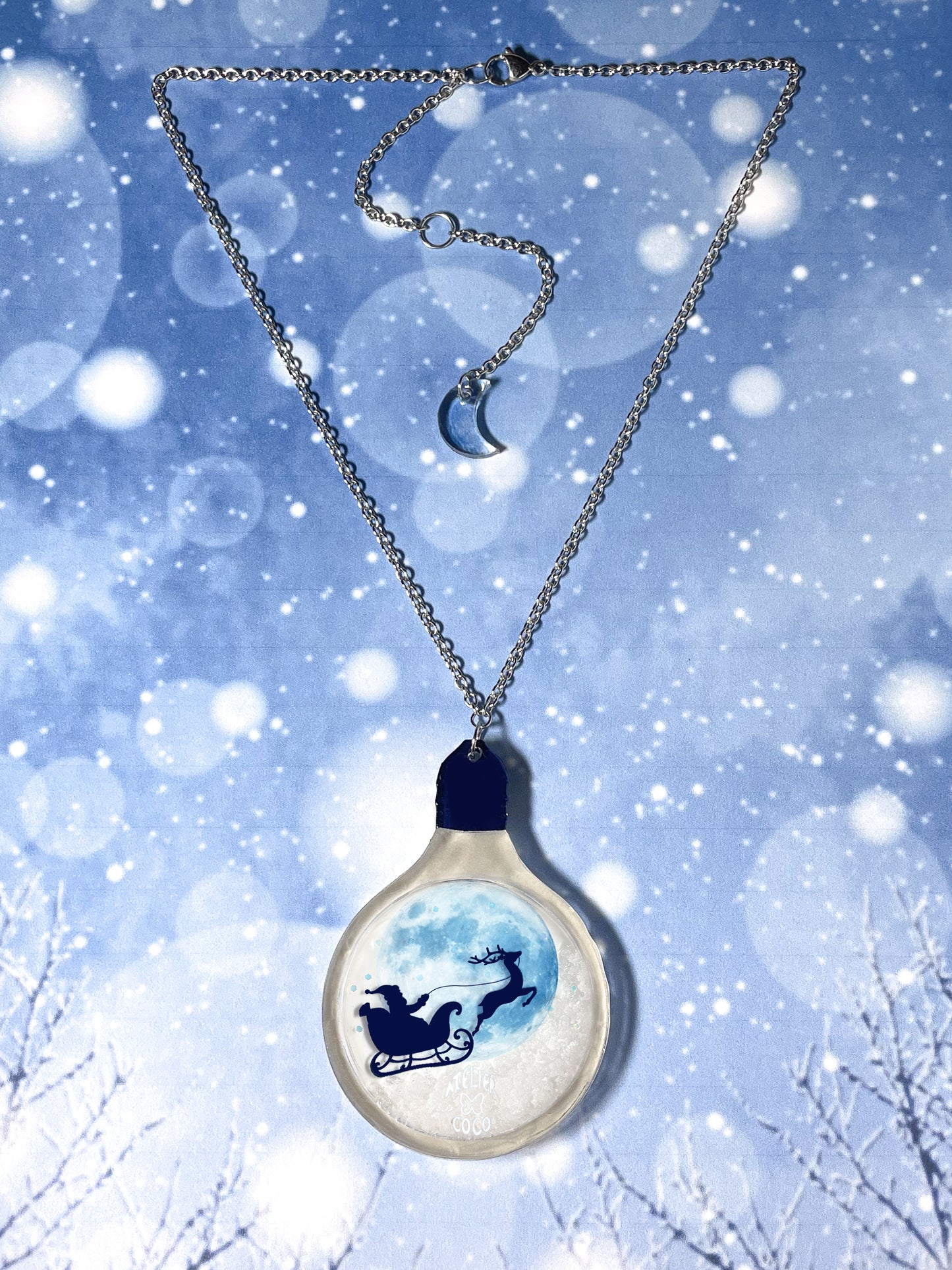 Snow Light Bulb Necklace