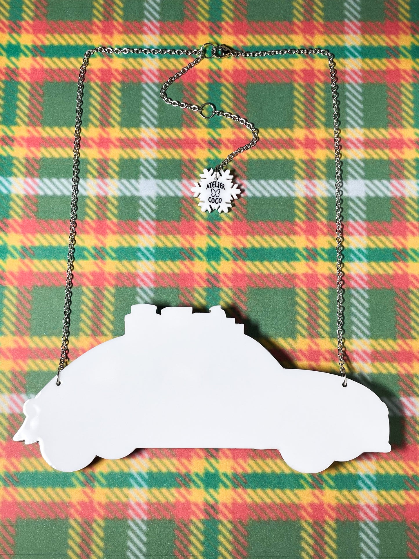 Santa's Delivery with Reindeers Necklace (Ver.2024)