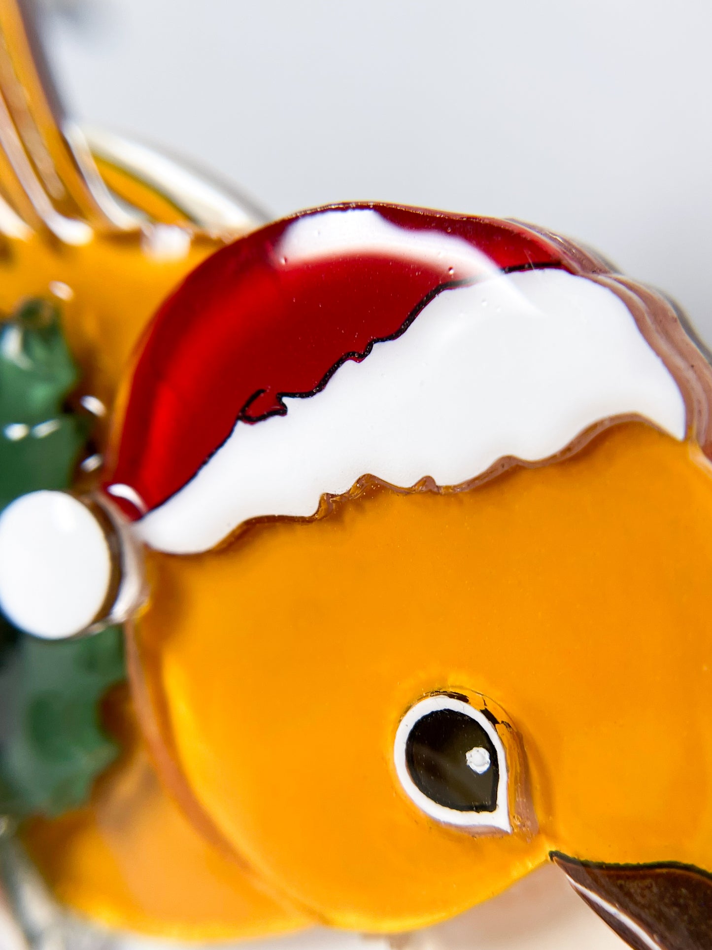 Christmas version of Japanese white-eye bird brooch (Mustard yellow)