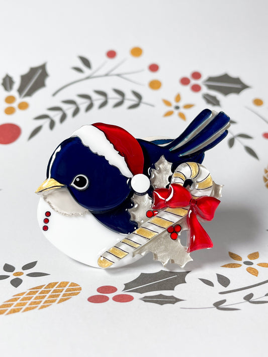 Christmas version of Japanese white-eye bird brooch (Navy blue)
