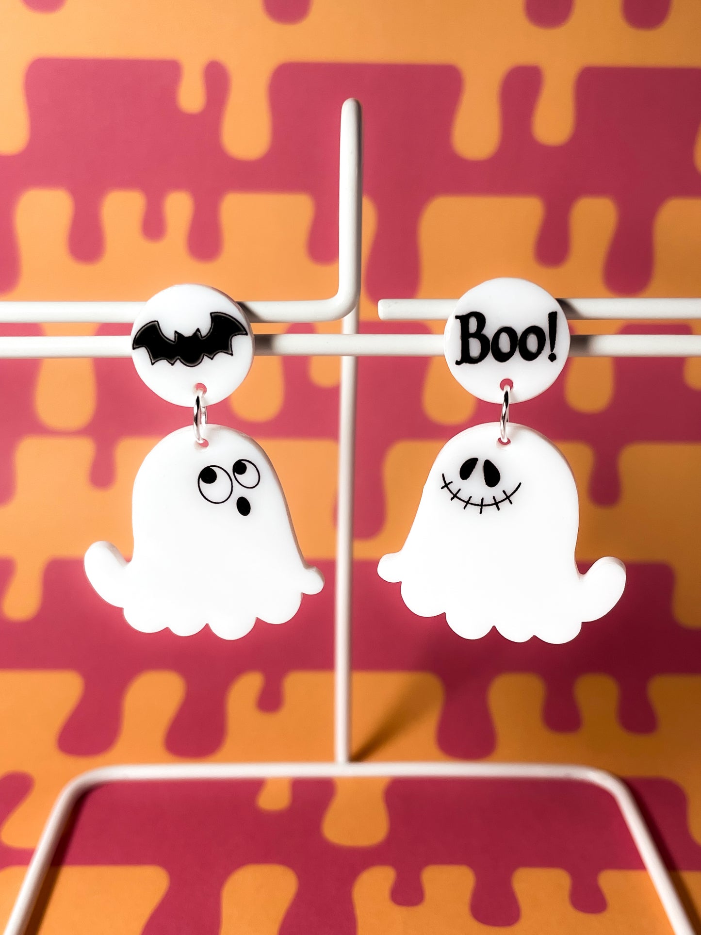 Boo! Ghost drop earrings (asymmetry)