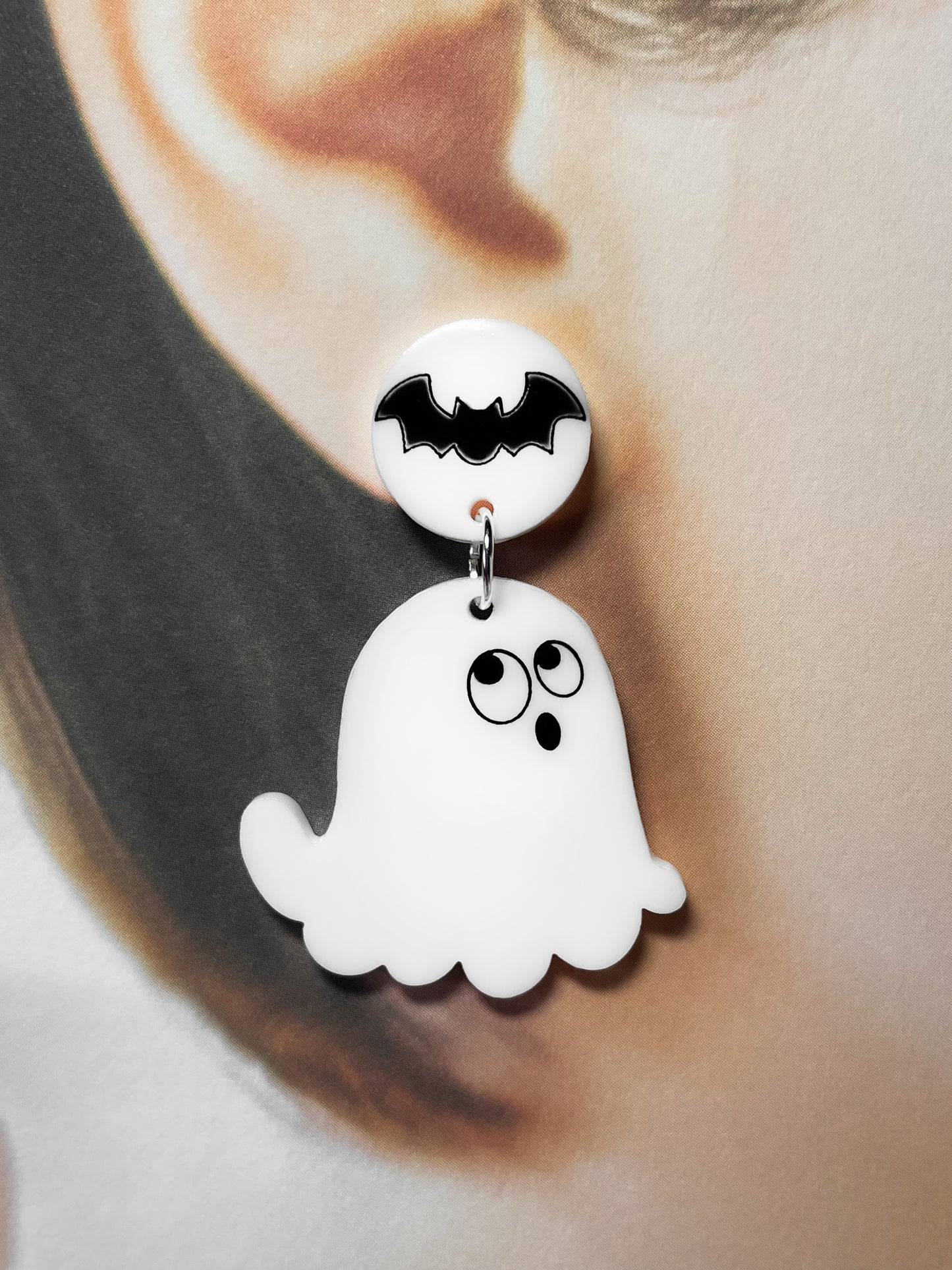 Boo! Ghost drop earrings (asymmetry)