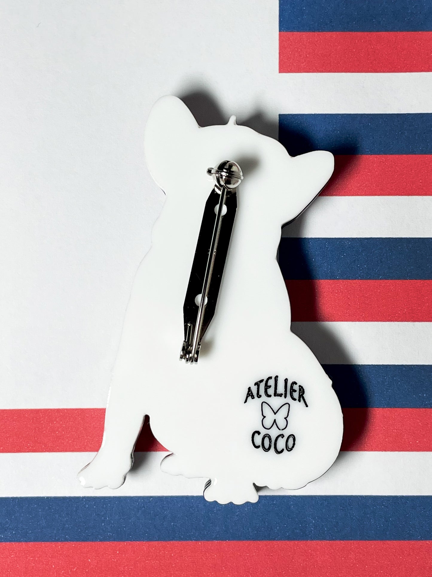 French Bulldog Brooch (Cream)