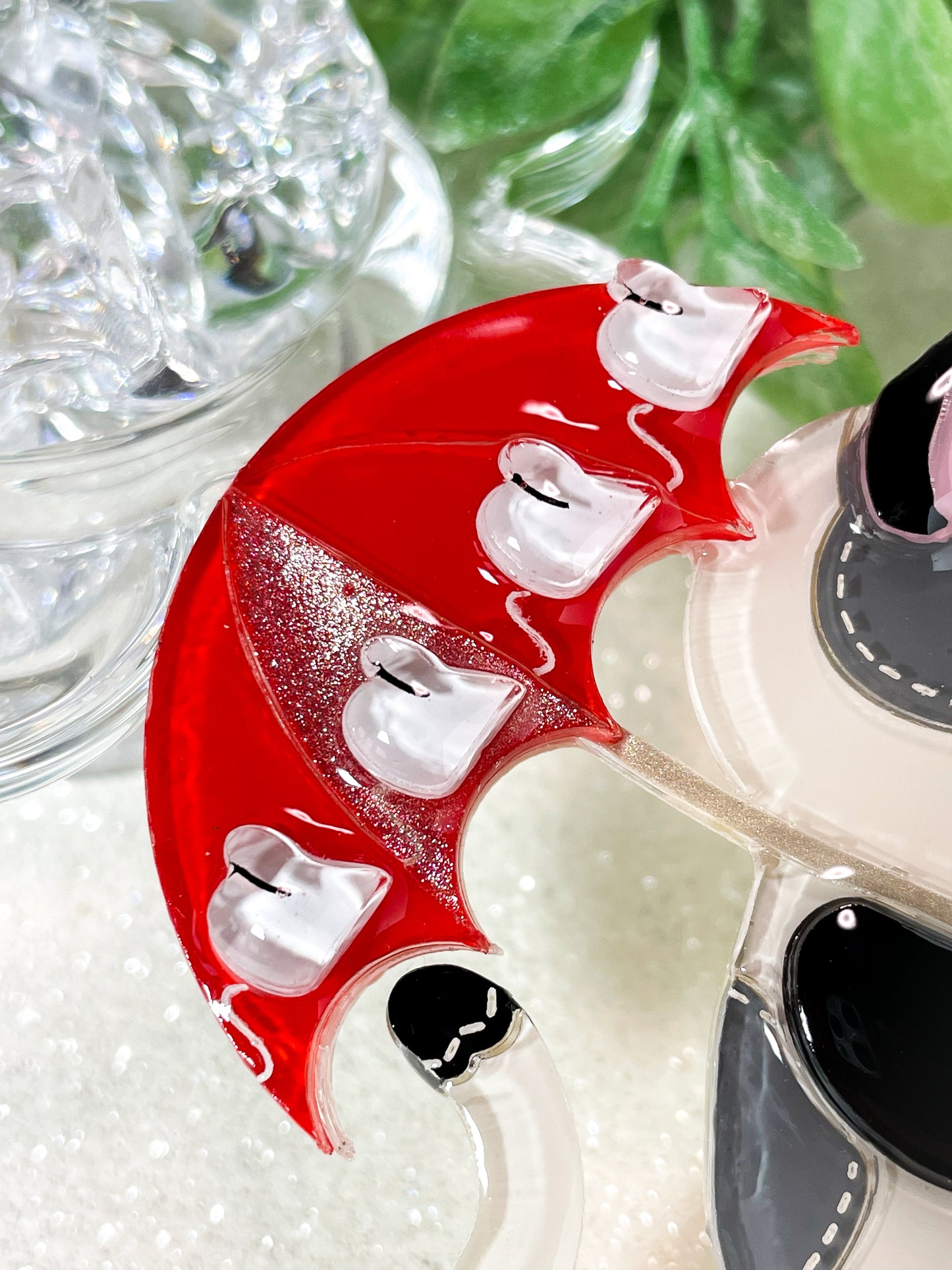 Stitch cat with red mouse umbrella