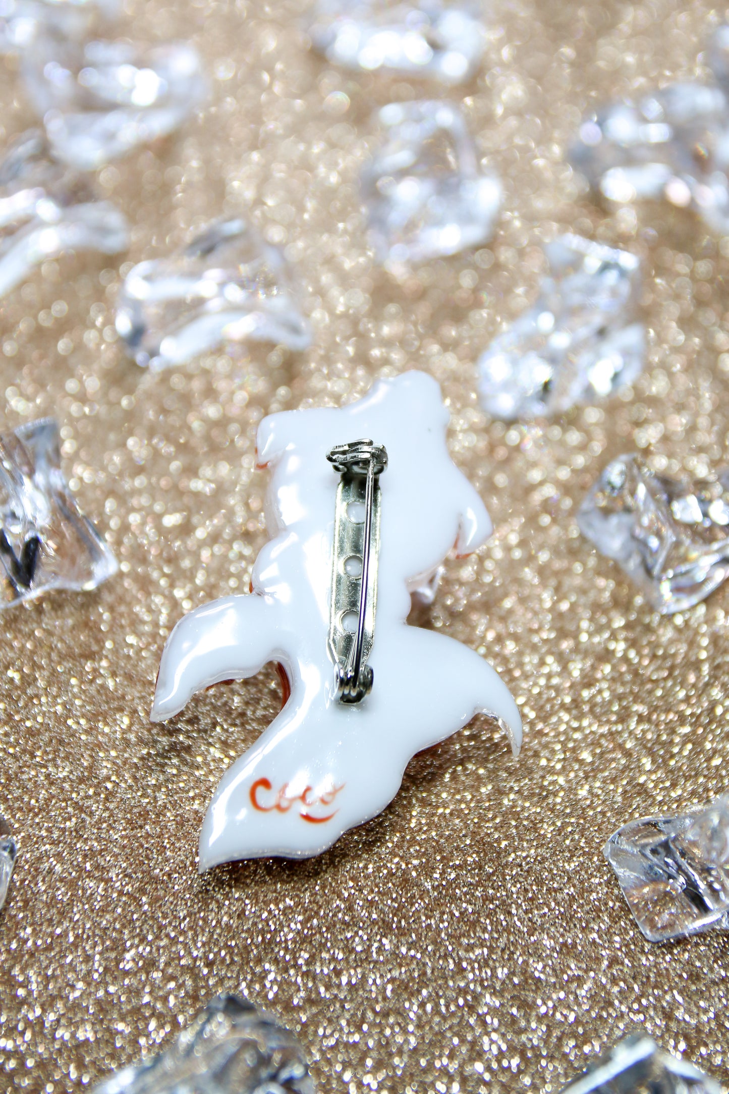 Japanese goldfish brooch