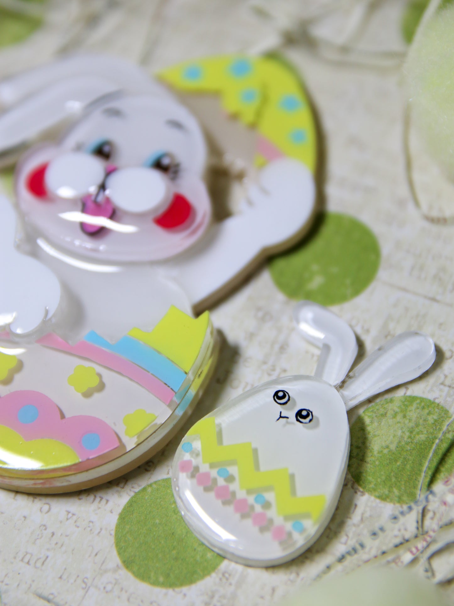 Happy easter egg bunny - Small egg bunny with a bent ear