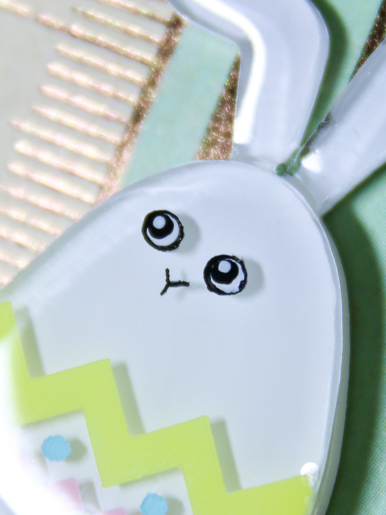 Happy easter egg bunny - Small egg bunny with a bent ear