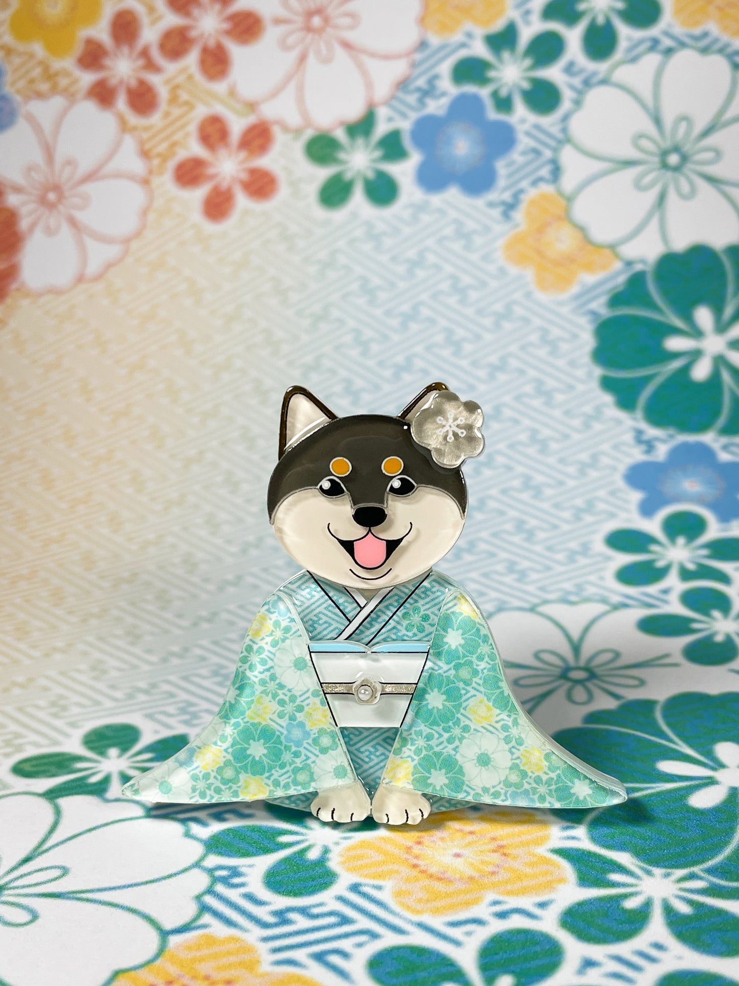 Kimono Shiba Brooch (Black & Tan)