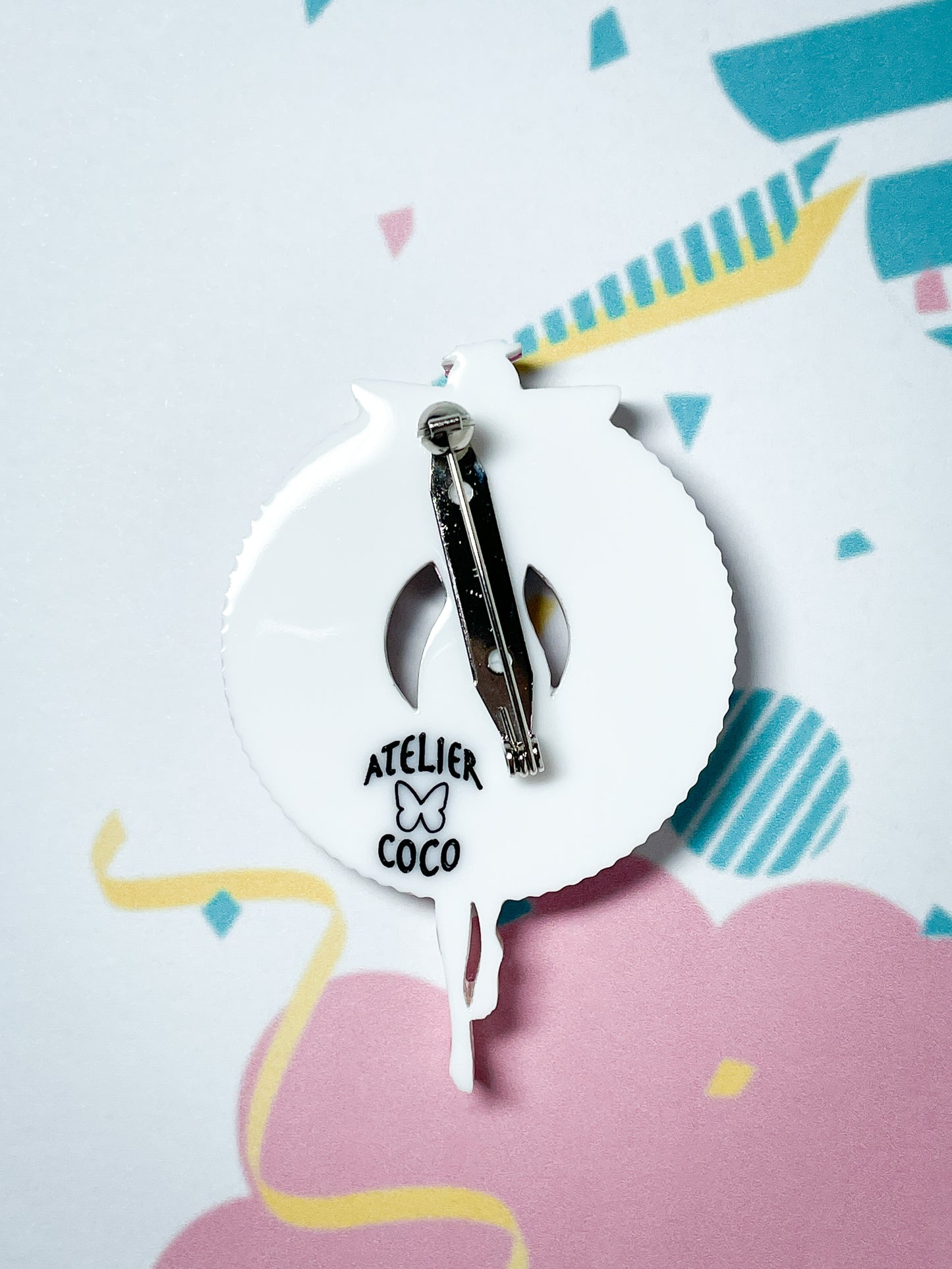 Retro Floaties Brooch
