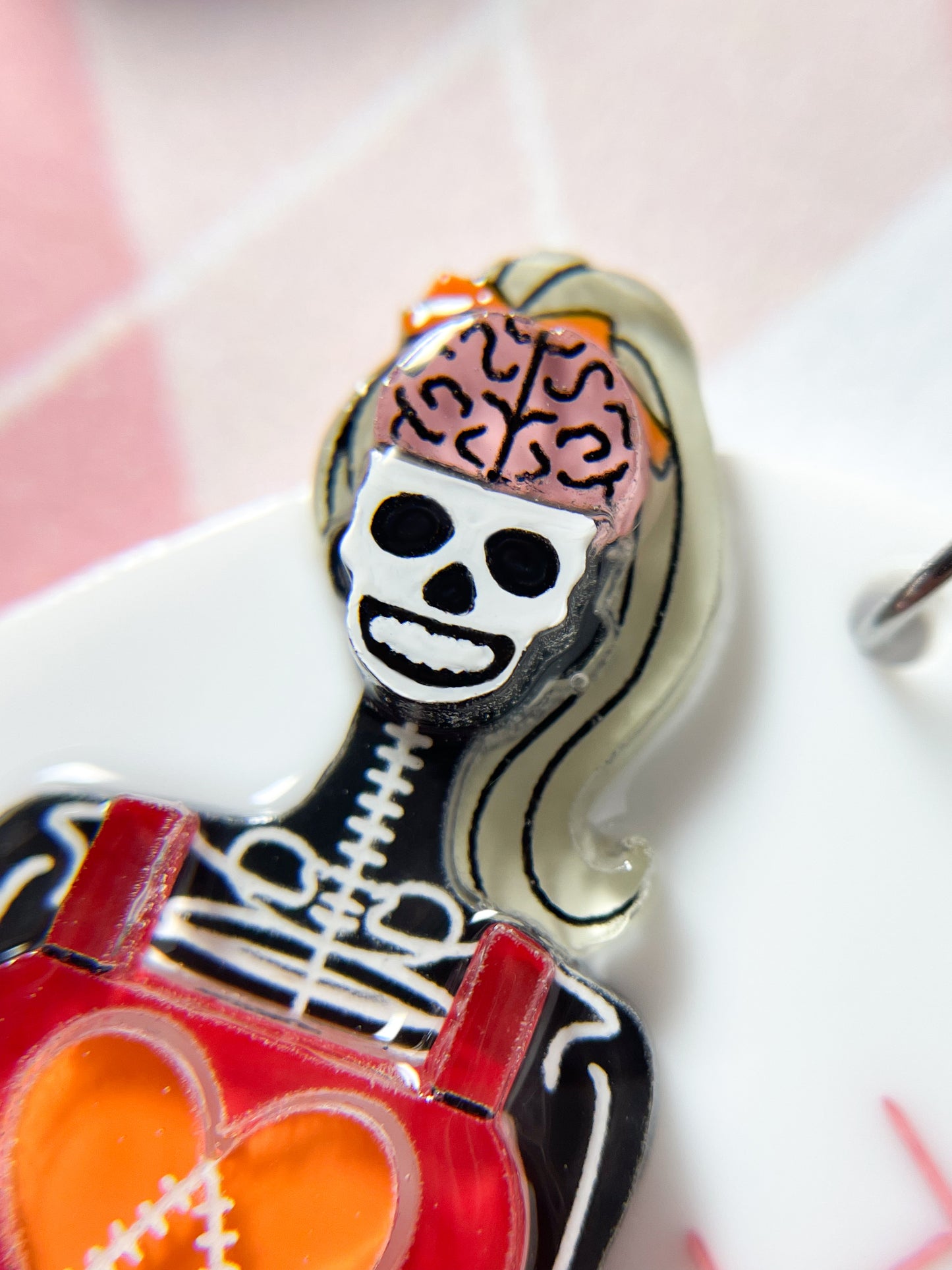 Vintage-Puppen-Zombie-Anatomie-Halskette