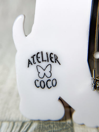 Stuffed Dog in Love Brooch (Checkered heart with Green ribbon)