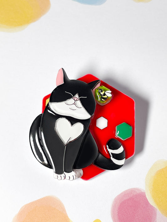 Bee Kind Brooch (Tuxedo cat)