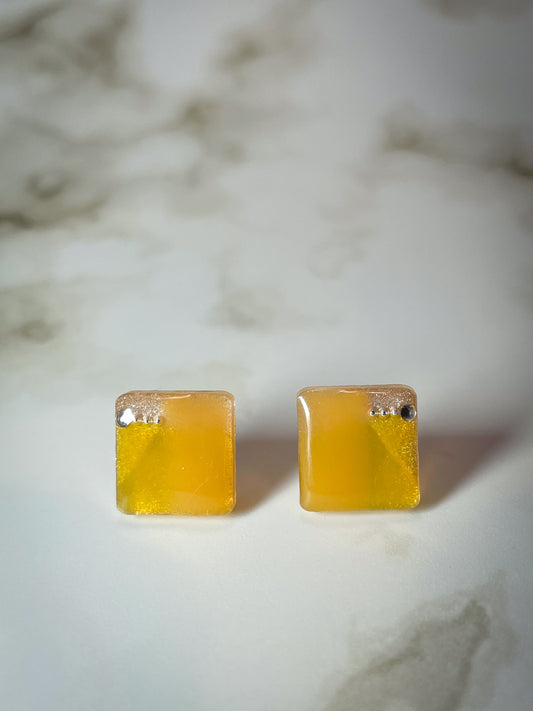 Tile earrings - Square honey yellow