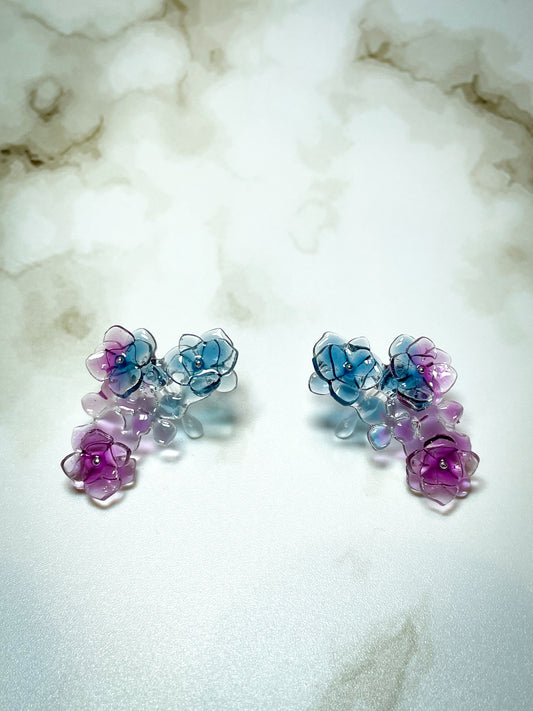 Hydrangea ear cuffs (Bluish-purple)