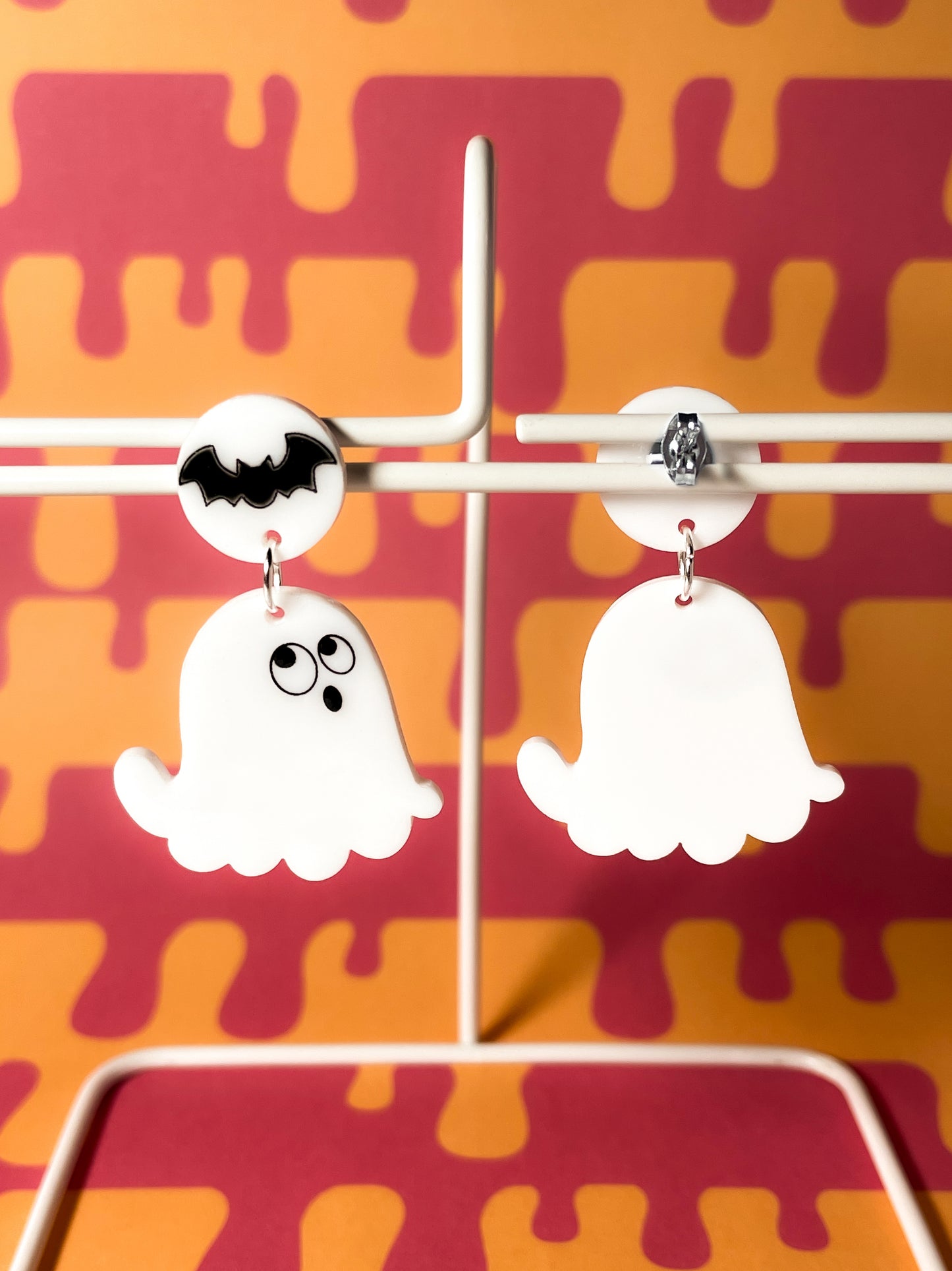 Boo! Ghost drop earrings (asymmetry)