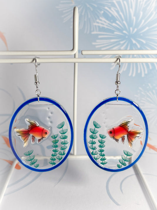 Goldfish drop earrings (oval shape)