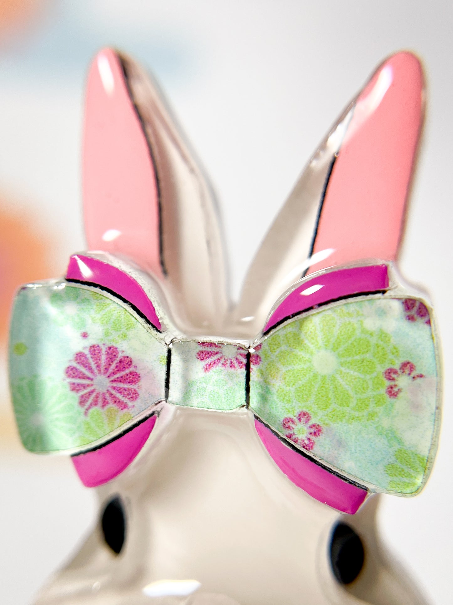 Kimono Rabbit Brooch (Green Kimono)