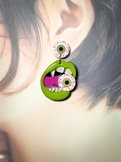 Eating Eyeball Earrings (Yellow-green Lip)